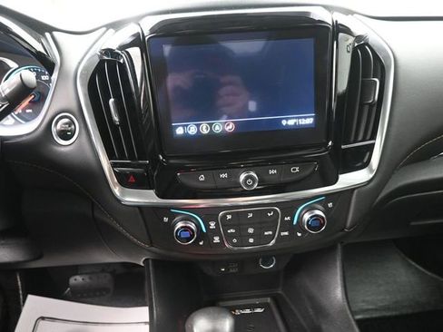Used 2021 Chevrolet Traverse Premier w/ Redline Edition image 10