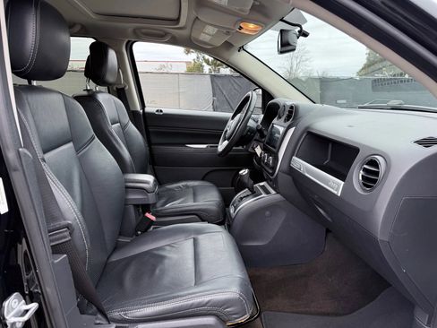 Used 2015 Jeep Compass High Altitude image 18