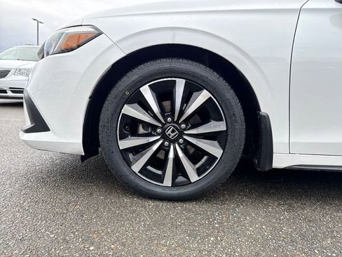 Used 2023 Honda Civic EX-L image 28