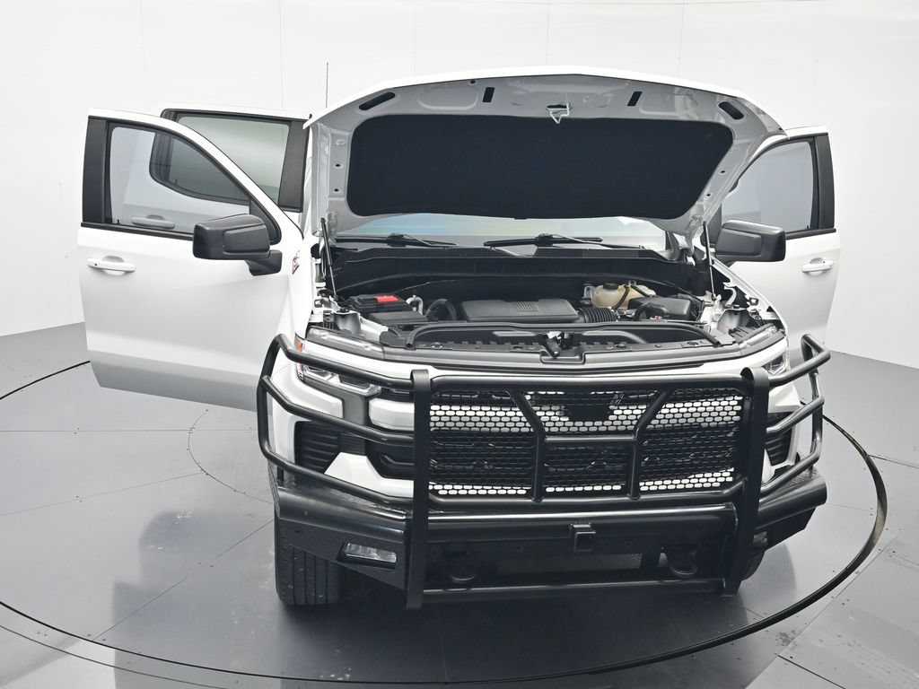 Used 2022 Chevrolet Silverado 1500 RST w/ Z71 Off-Road Package AWD/4WD image 45