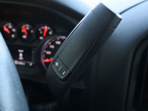 Used 2020 GMC Sierra 2500 4x4 Crew Cab w/ Gooseneck/5TH Wheel Package image 16