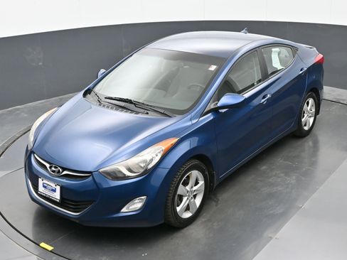 Used 2013 Hyundai Elantra GLS w/ Preferred Pkg FWD image 34