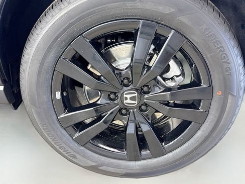 New 2026 Honda HR-V Sport image 29