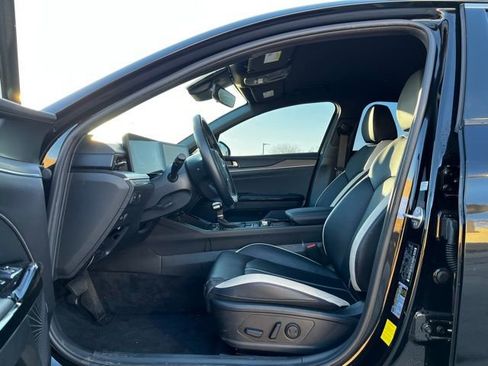 Used 2025 Kia K5 GT-Line image 12