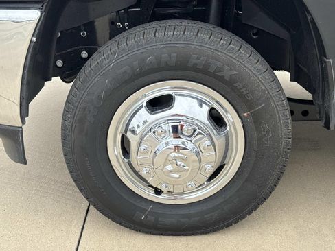 New 2026 RAM 3500 Tradesman AWD/4WD image 4