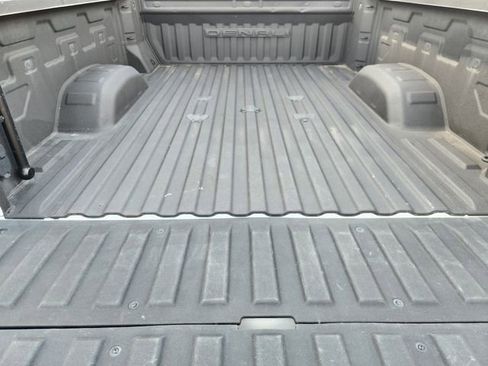 Used 2024 GMC Sierra 2500 Denali w/ Denali Reserve Package image 26