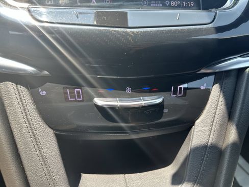 Used 2020 Cadillac XT6 Sport AWD/4WD image 17