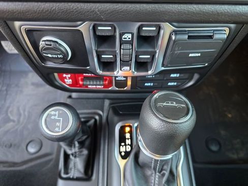 New 2026 Jeep Gladiator Willys AWD/4WD image 14