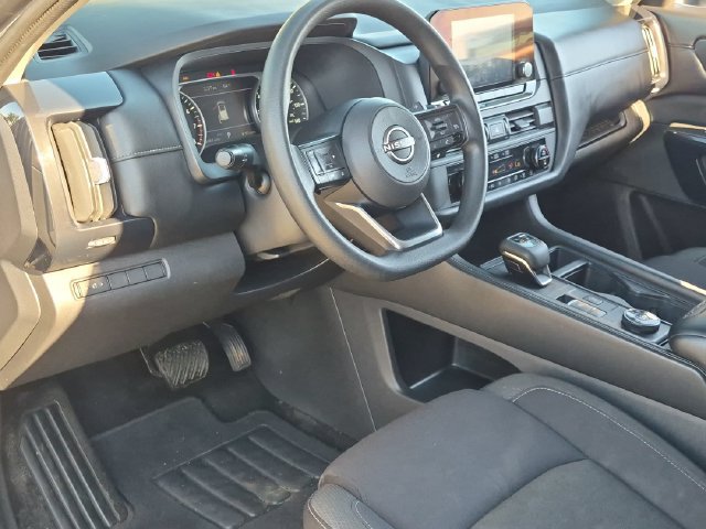 Certified 2024 Nissan Pathfinder S AWD/4WD image 17