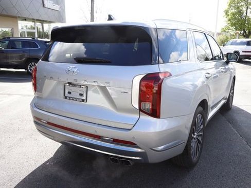 Used 2024 Hyundai Palisade Calligraphy AWD/4WD image 3