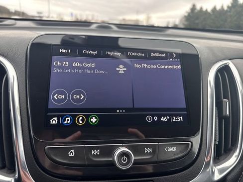 Used 2023 Chevrolet Equinox Premier image 20