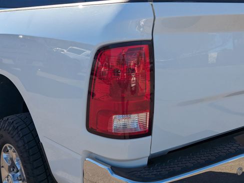 Used 2018 RAM 2500 Big Horn AWD/4WD image 8