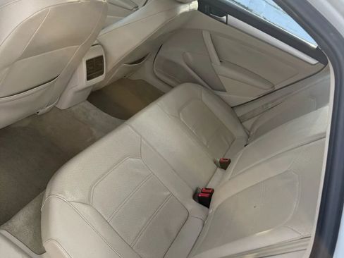 Used 2013 Volkswagen Passat 2.5 SE image 16