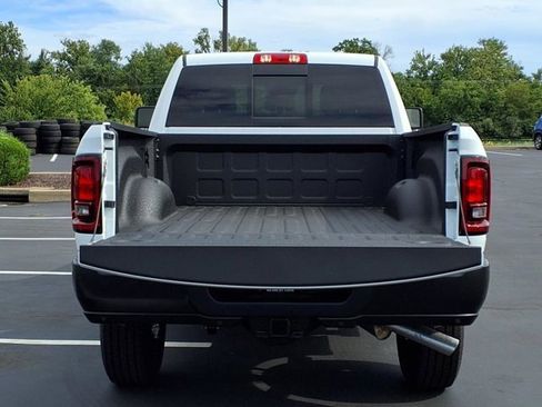 New 2026 RAM 3500 Tradesman image 18