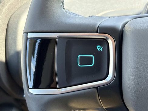 New 2025 Ford Expedition Active image 27