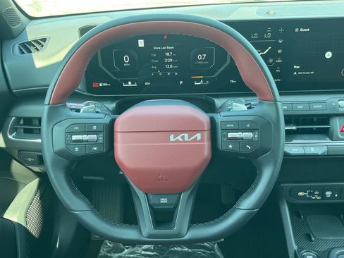New 2025 Kia K4 GT-Line w/ GT-Line Premium Package image 23