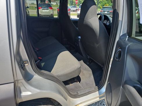 Used 2004 Jeep Liberty Sport w/ PWR Convenience Group image 18