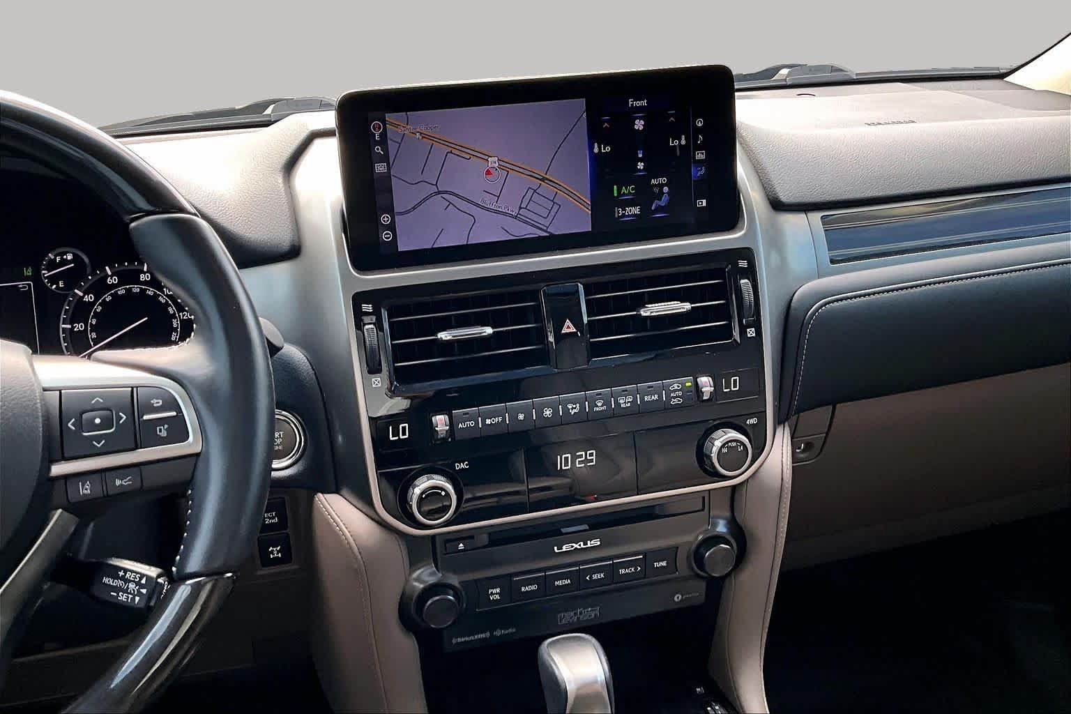 Used 2022 Lexus GX 460 Premium AWD/4WD image 7