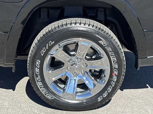 Used 2026 RAM 1500 Big Horn AWD/4WD image 12