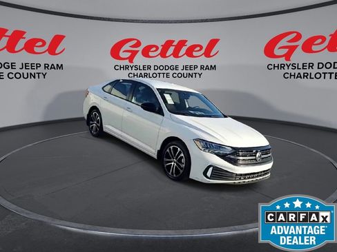 Used 2022 Volkswagen Jetta Sport w/ IQ.Drive Package image 2