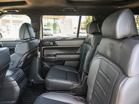 Certified 2025 Hyundai Santa Fe Calligraphy image 15