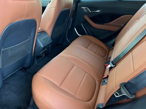 New 2024 Jaguar I-PACE R-Dynamic HSE image 11