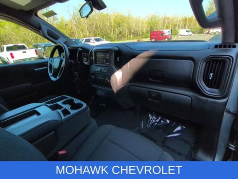 Used 2020 Chevrolet Silverado 1500 Custom w/ Custom Value Package AWD/4WD image 28