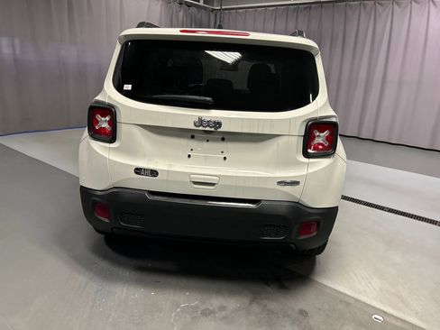 Used 2020 Jeep Renegade Latitude w/ Cold Weather Group image 6