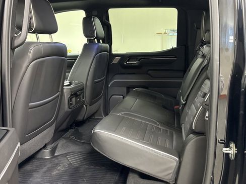 Used 2024 GMC Sierra 1500 AT4X w/ AT4X AEV Edition image 24