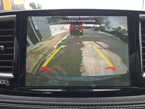 Certified 2024 Chrysler Pacifica Touring-L w/ S Appearance Package FWD image 22