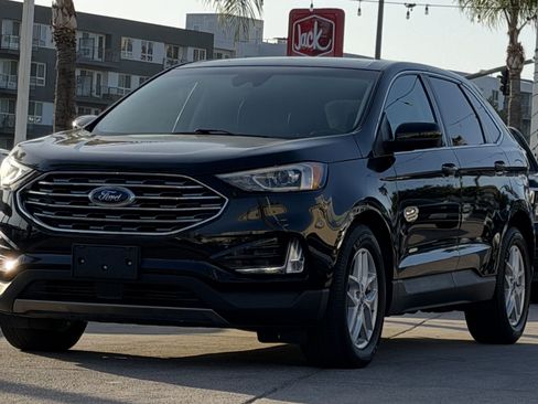 Used 2021 Ford Edge SEL w/ Cargo Accessory Package AWD/4WD image 3