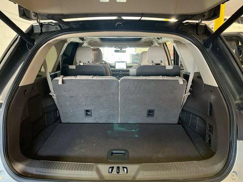 Used 2023 Lincoln Aviator Reserve w/ Equipment Group 201A AWD/4WD image 28