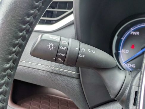 Used 2021 Toyota RAV4 Limited w/ Limited Grade Weather Package AWD/4WD image 29