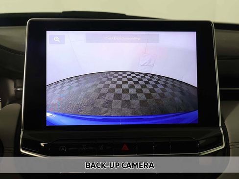 Used 2023 Jeep Compass Limited image 5