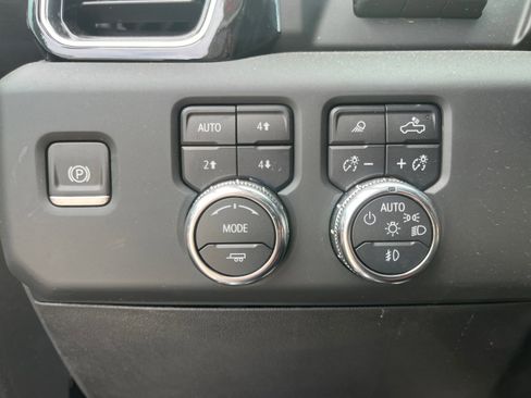 Used 2024 GMC Sierra 1500 Denali Ultimate image 21