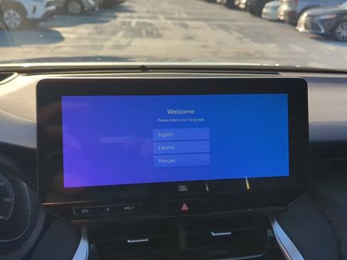 Used 2024 Toyota Venza Limited AWD/4WD image 18