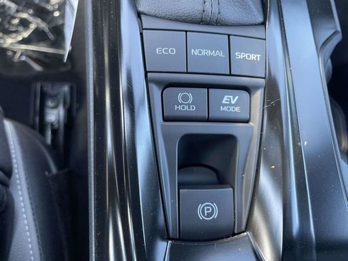 New 2026 Toyota Camry SE FWD image 41