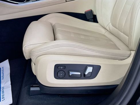 Used 2021 BMW X5 sDrive40i w/ Premium Package RWD image 25