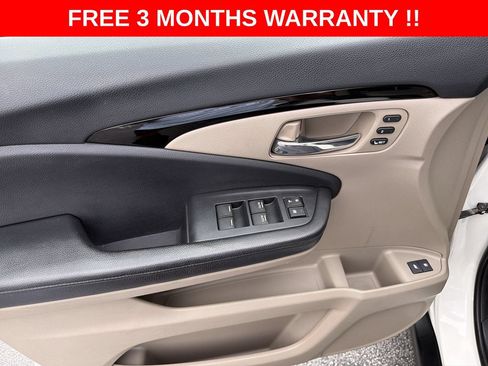 Used 2016 Honda Pilot Elite image 12