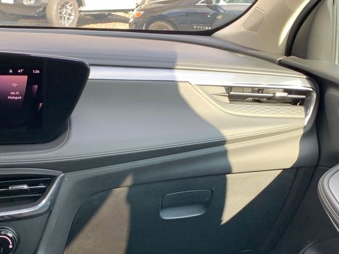 Used 2025 Buick Encore GX Preferred image 33