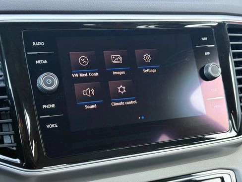 Used 2019 Volkswagen Atlas SEL AWD/4WD image 19