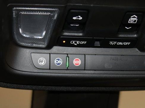 Used 2020 Cadillac XT5 Premium Luxury image 36