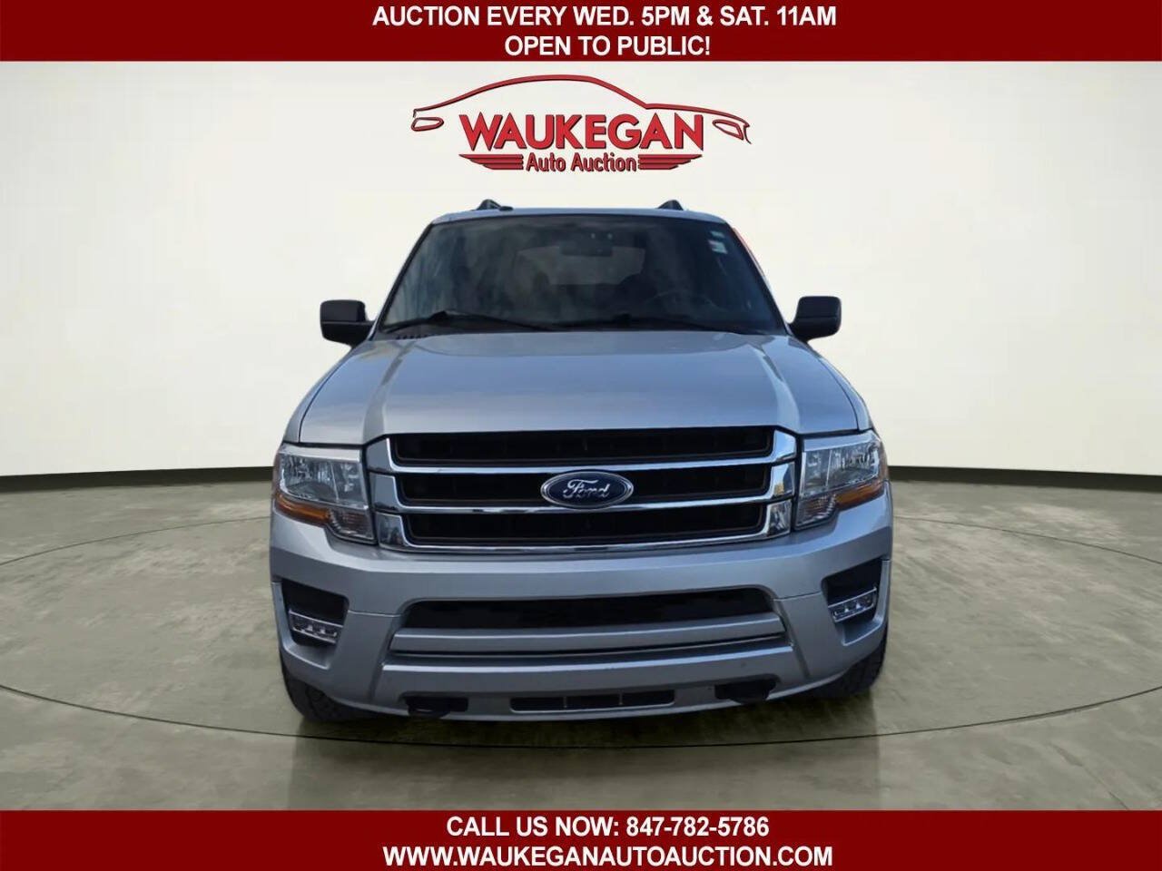 Used 2017 Ford Expedition XLT AWD/4WD image 2