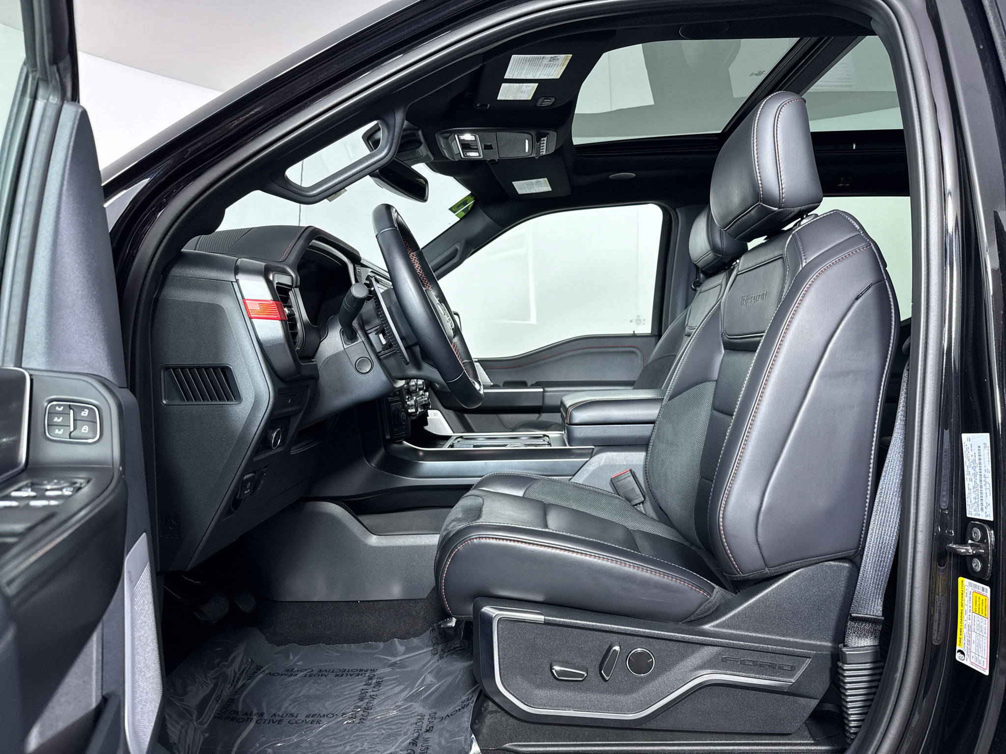 Certified 2025 Ford F150 Raptor AWD/4WD image 6