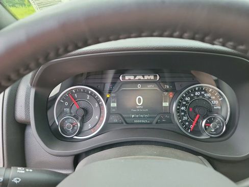 New 2024 RAM 5500 Tradesman w/ Safety Group image 12