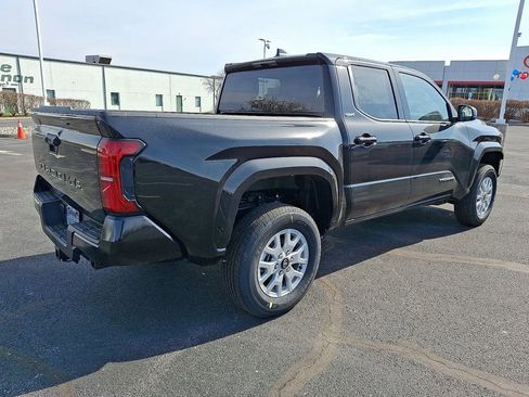 New 2026 Toyota Tacoma SR5 RWD image 7