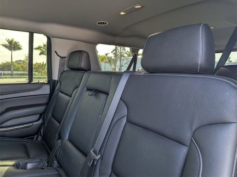 Used 2020 Chevrolet Suburban LS image 19