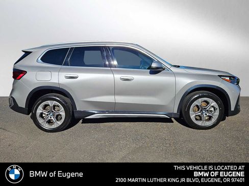 Used 2024 BMW X1 xDrive28i image 2