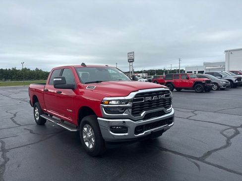 Used 2026 RAM 2500 Big Horn AWD/4WD image 6