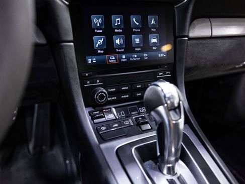 Used 2018 Porsche 911 GT3 image 40